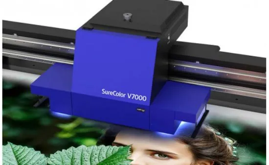 Зображення Принтер Epson SureColor SC-V7000,  планшетний, широкоформатний, УФ (C11CH89101A0)